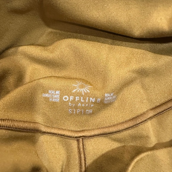 Aerie offline flare leggings in mustard. Barely worn!. Cross cross waist S - Picture 5 of 5